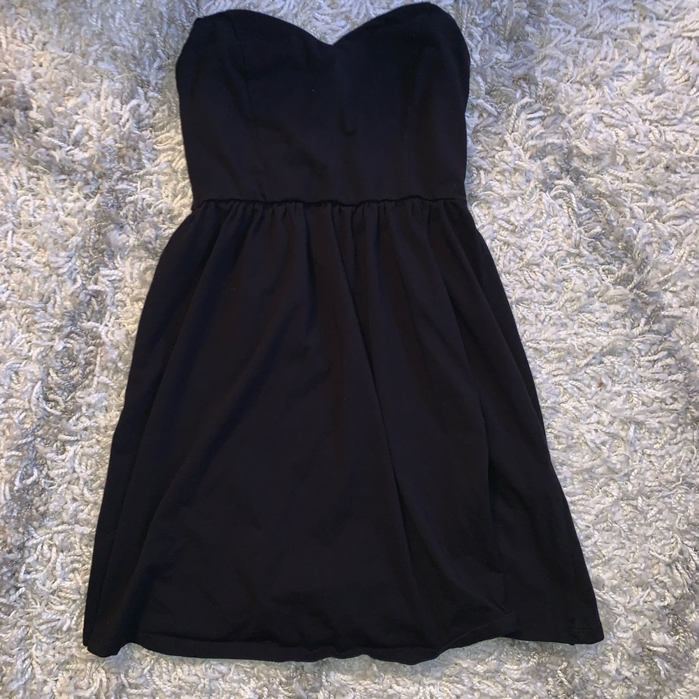 F21 Strapless Sweetheart Neck Dress